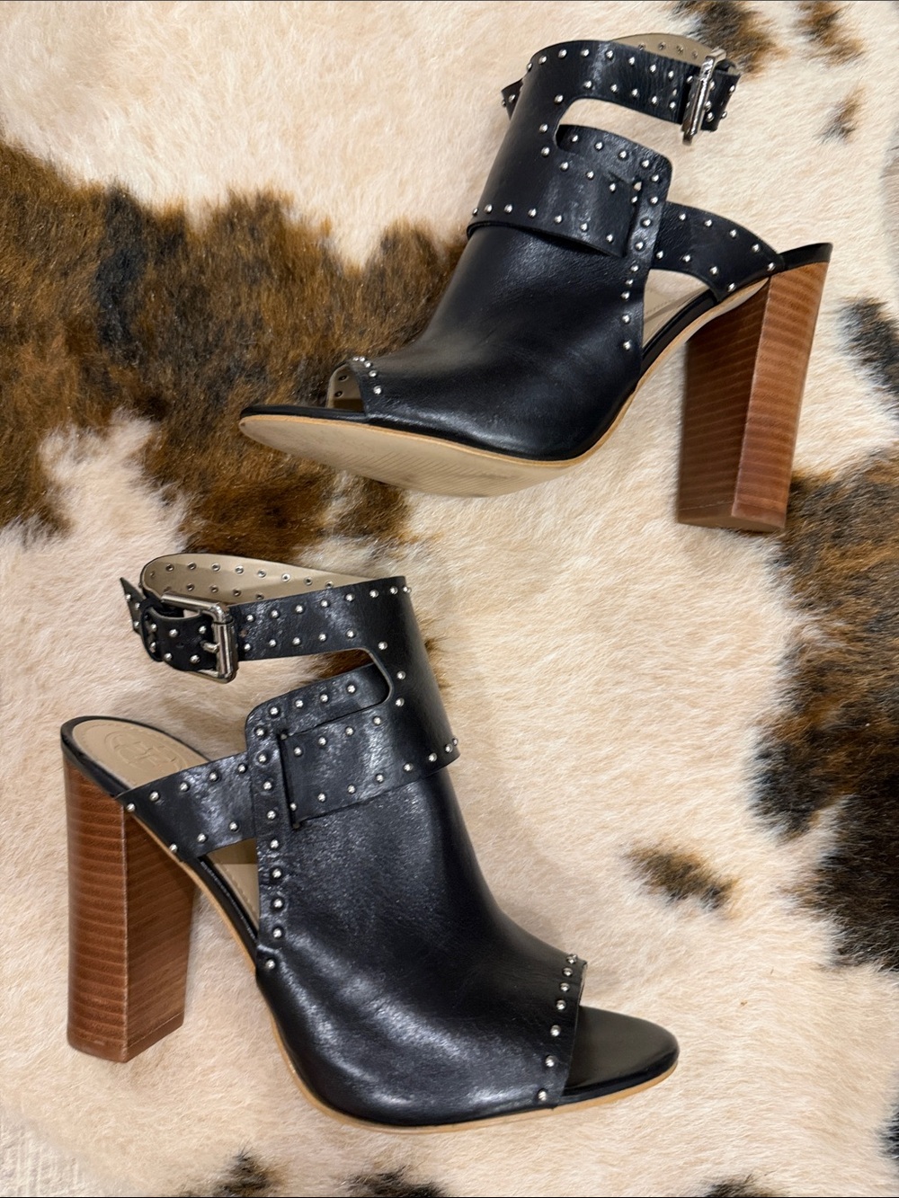 Guess Black Studded Open-Toe Block Heel Sandals with Wood-Effect Heel